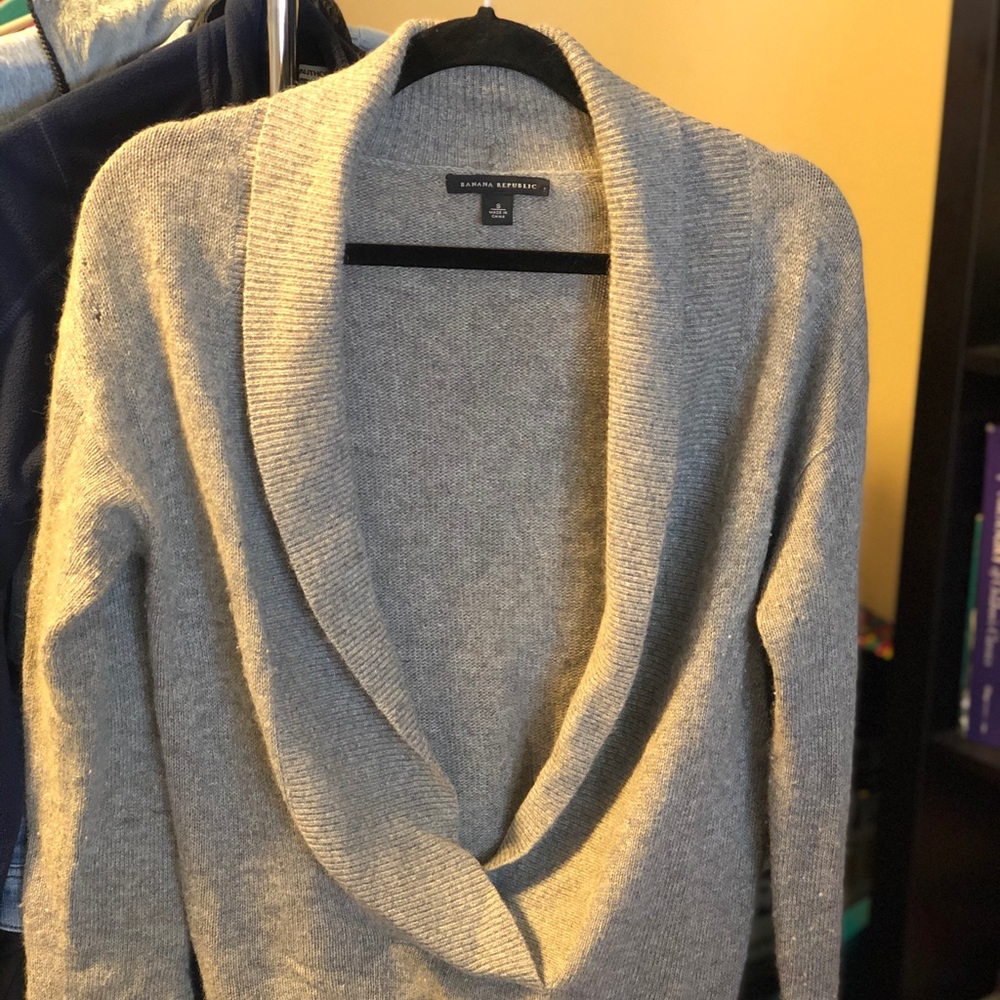 Banana Republic Sweater